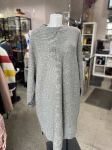 H&M sweater dress NWT XXL