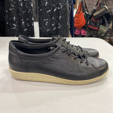 Load image into Gallery viewer, Ecco leather sneakers 36
