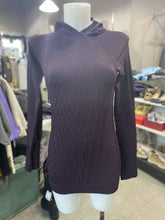 Load image into Gallery viewer, Lululemon stretchy long sleeve top 4
