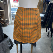 Load image into Gallery viewer, Urban Outfitters plaid skirt XS
