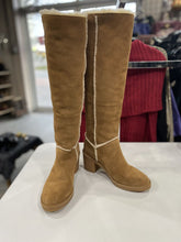 Load image into Gallery viewer, UGG wool lined suede tall boots 6.5
