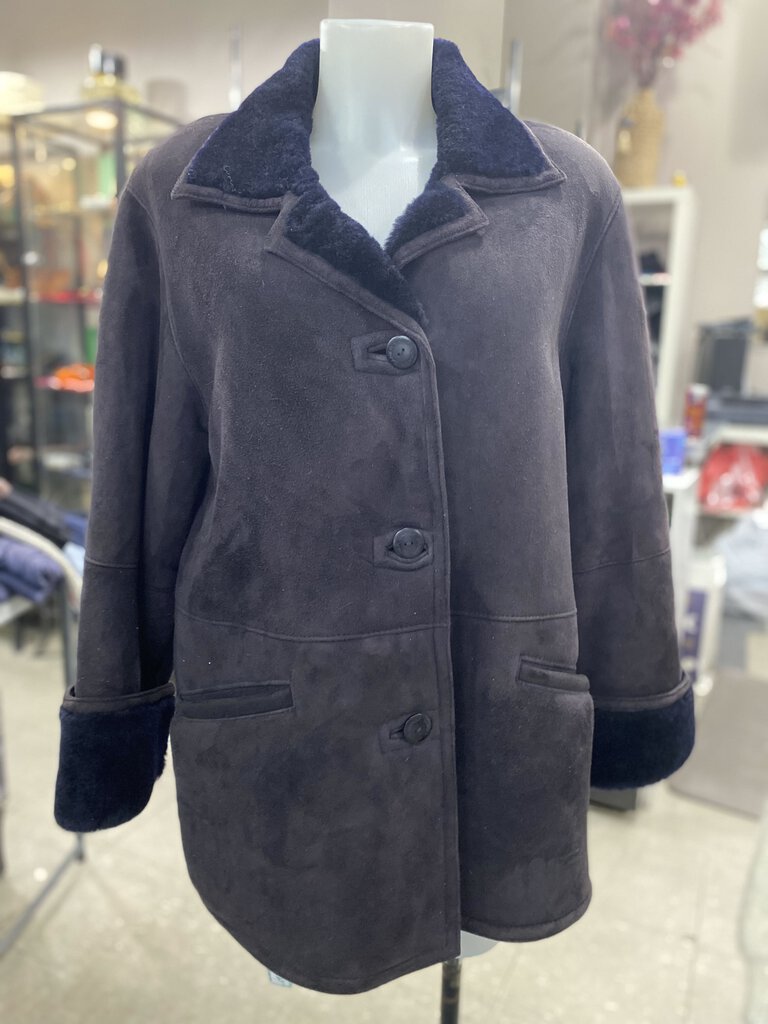 Danier vintage shearling coat M