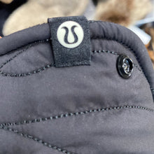 Load image into Gallery viewer, Lululemon Canada Hat S/M
