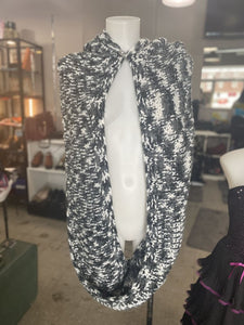 Lululemon wool wrap scarf w hood