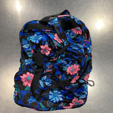 Load image into Gallery viewer, Lugg Puddle Jumper packable backpack NWT
