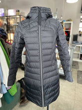 Load image into Gallery viewer, Lululemon down coat 6
