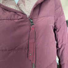 Load image into Gallery viewer, Lululemon quilted coat 6
