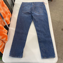Load image into Gallery viewer, Gap Best Girlfriend stud detail jeans 28
