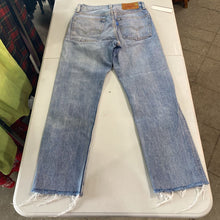 Load image into Gallery viewer, Levis x Super Mario straight leg jeans 24
