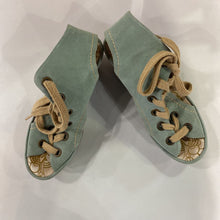 Load image into Gallery viewer, Fly London lace up wedges 39
