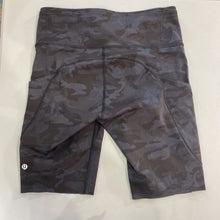 Load image into Gallery viewer, Lululemon shorts 10
