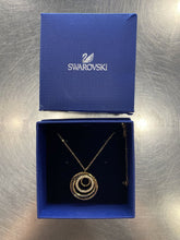 Load image into Gallery viewer, Swarovski Dynamic pendant on chain
