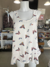 Load image into Gallery viewer, Philosophy butterfly/floral flowy top M
