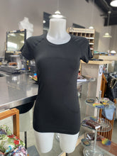Load image into Gallery viewer, Lululemon stretchy tee 4
