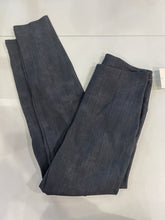 Load image into Gallery viewer, Lululemon Here to There pants 8 NWT

