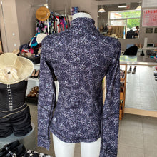 Load image into Gallery viewer, Lululemon zip up 6
