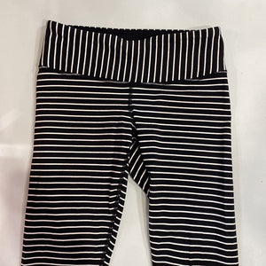 Lululemon striped cropped leggings 4