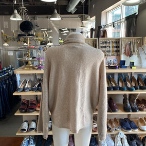 Vince wool/cashmere/rayon blend light knit sweater L
