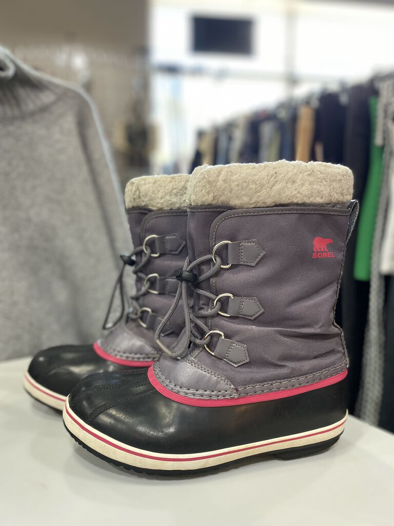 Sorel winter boots 7