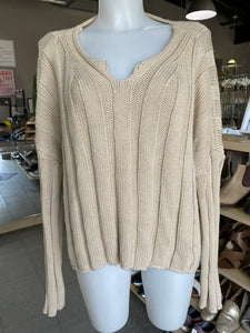 Zara oversized cropped sweater S