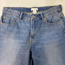 Load image into Gallery viewer, H&amp;M wide leg jeans 10
