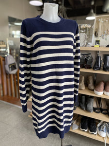 Gap striped sweater dress M