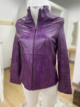 Load image into Gallery viewer, LAMARQUE leather jacket S
