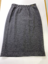 Load image into Gallery viewer, Geiger lined wool skirt 38
