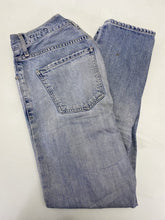 Load image into Gallery viewer, Citizens of Humanity Liya High Rise Classic fit Crop Jeans 26
