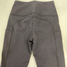 Load image into Gallery viewer, The North Face cropped leggings M
