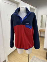 Load image into Gallery viewer, Patagonia fleece sweater M
