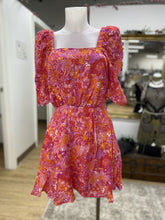 Load image into Gallery viewer, Ted Baker floral dress 1
