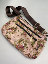 Load image into Gallery viewer, Nylon messenger bag
