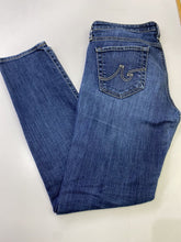 Load image into Gallery viewer, AG Jeans Stilt 31
