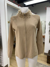 Load image into Gallery viewer, Belldini fur collar sweater L
