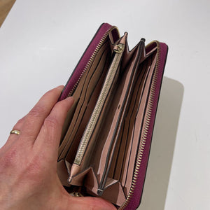 Kate Spade full zip wallet