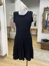 Load image into Gallery viewer, Morgan de Toi knit dress L
