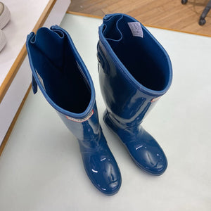 Hunter rain boots NWT 5