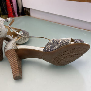 Geox snake print sandals 38