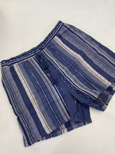 Load image into Gallery viewer, Joe Fresh striped cotton shorts S
