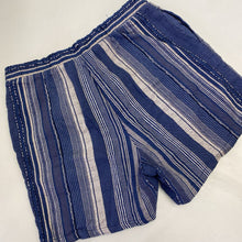 Load image into Gallery viewer, Joe Fresh striped cotton shorts S
