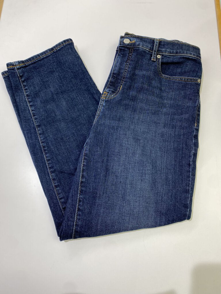 Banana Republic (outlet) High Rise Straight jeans 8