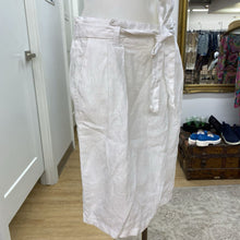 Load image into Gallery viewer, Ellen Tracy linen skirt M
