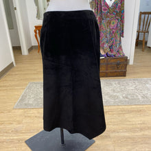 Load image into Gallery viewer, Danier vintage asymmetrical hem suede skirt 8
