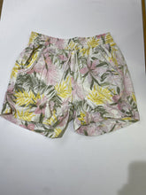 Load image into Gallery viewer, Briggs New York linen blend shorts S
