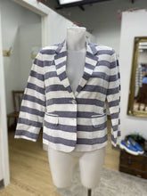 Load image into Gallery viewer, Banana Republic (outlet) striped blazer 8p
