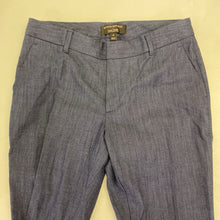 Load image into Gallery viewer, Banana Republic (outlet) Flared Trouser pants 0
