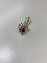 Load image into Gallery viewer, .925 ring w pink stone (fits small)
