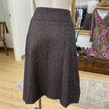 Load image into Gallery viewer, Burberry pleated tweed skirt 10
