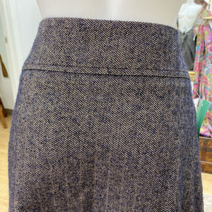 Burberry pleated tweed skirt 10